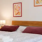Krakovska Apartman