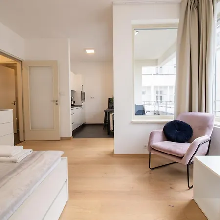 What A Flat On Krakovska * Praga