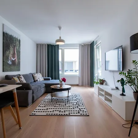 Apartment Krakovska Cr