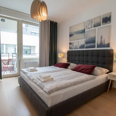 Apartment Krakovska Cr *