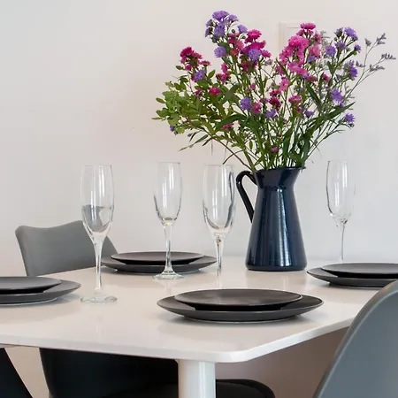 Apartment Krakovska Cr