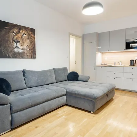 What A Flat On Krakovska Apartamento *
